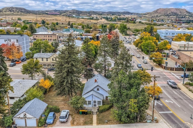422 Perry St, Castle Rock, CO 80104