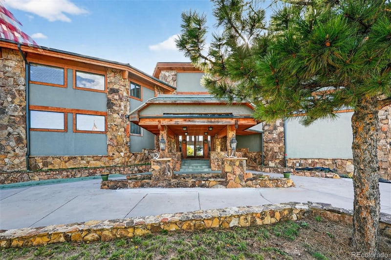 14900 Elk Mountain Trl, Littleton, CO 80127