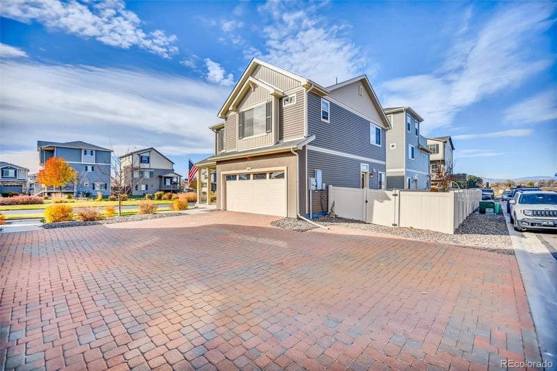 3905 Windwood Dr, Johnstown, CO 80534