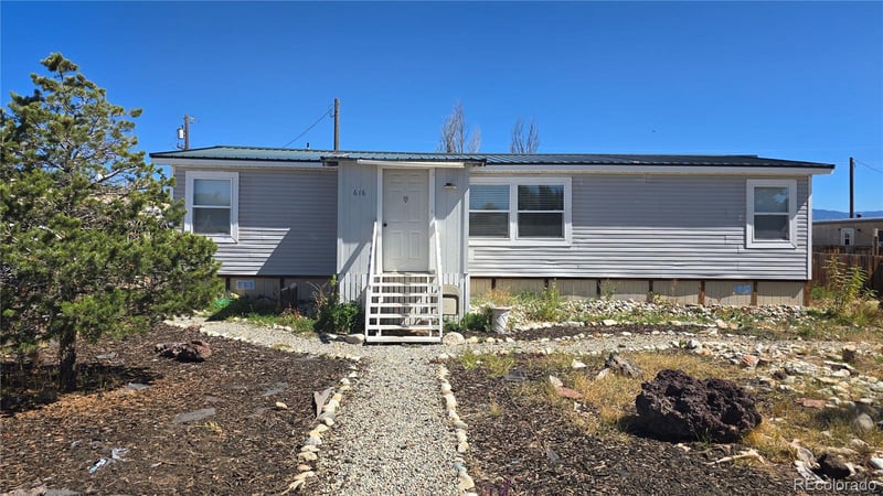 616 Narcisso Ave, Fort Garland, CO 81133