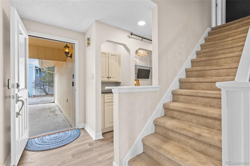 2754 Kenton Ct, Aurora, CO 80014