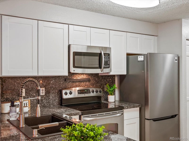 818 Vance St #A, Lakewood, CO 80226