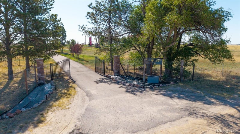 8450 Edison Rd, Yoder, CO 80864