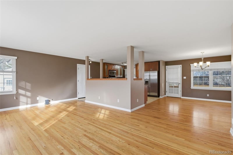 5136 S Washington St, Littleton, CO 80121