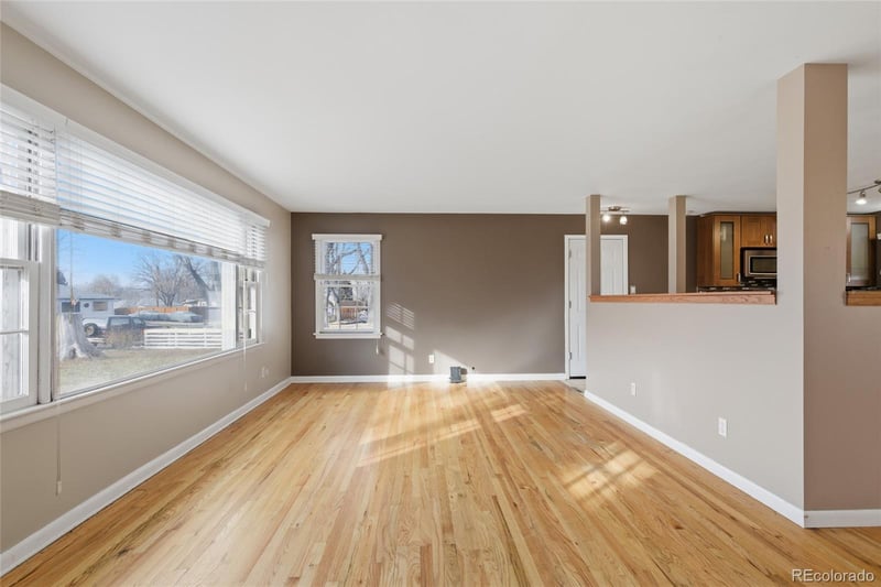 5136 Washington St, Littleton, CO 80121