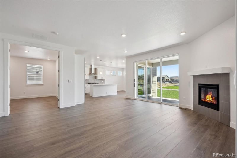 1922 Chaffee Crest Dr, Berthoud, CO 80513