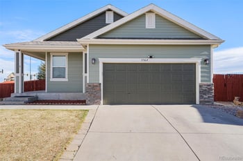 5568 Lewiston Ct, Denver, CO 80239