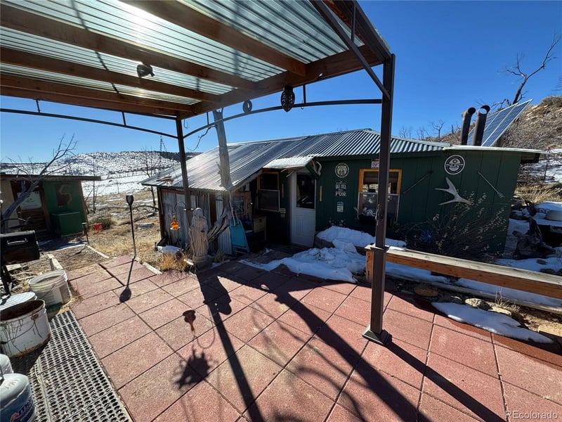 1725 35 1/10 Rd, De Beque, CO 81630