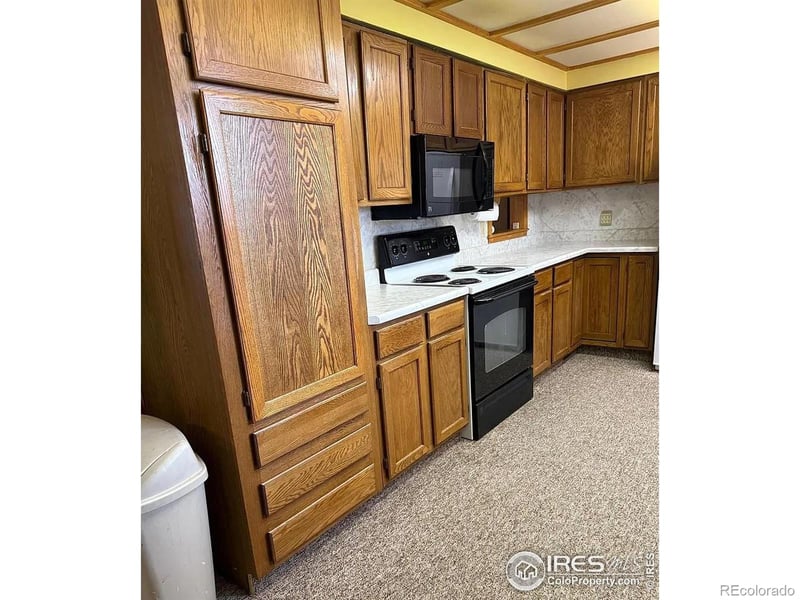 209 Springdale Rd, Sterling, CO 80751