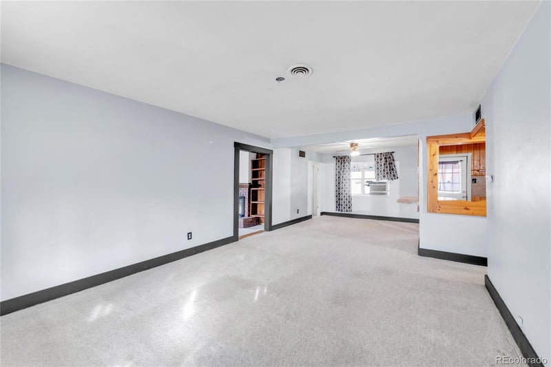 1160 Ursula St, Aurora, CO 80011