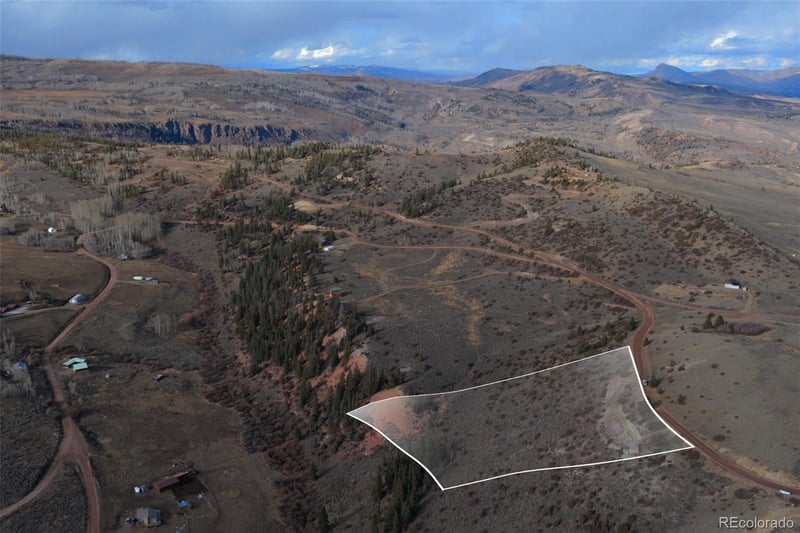 1861 Gcr 19 , Kremmling, CO 80459