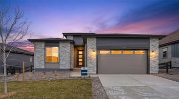 8644 Quemoy St, Aurora, CO 80016