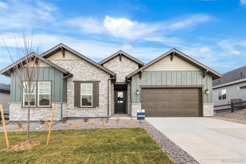 8654 Quemoy St, Aurora, CO 80016