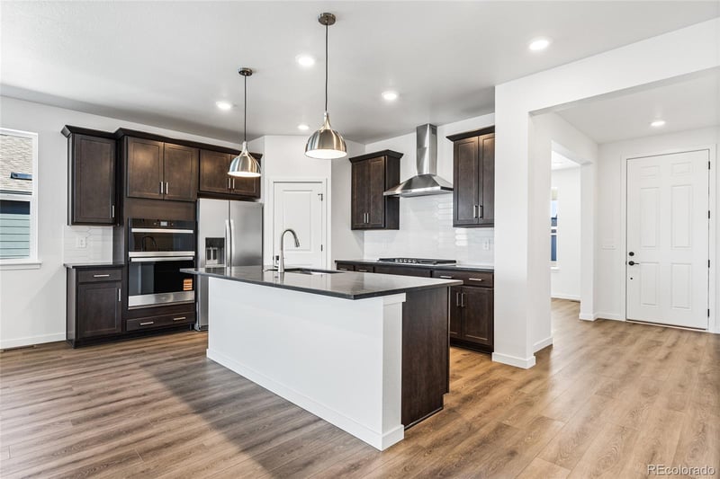 39940 Congress Ln, Elizabeth, CO 80107