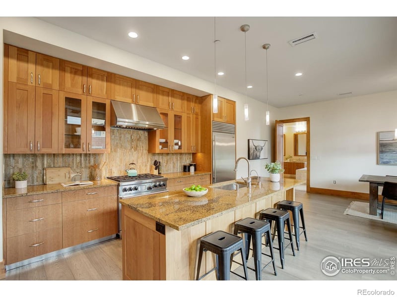1077 Canyon Blvd #211, Boulder, CO 80302
