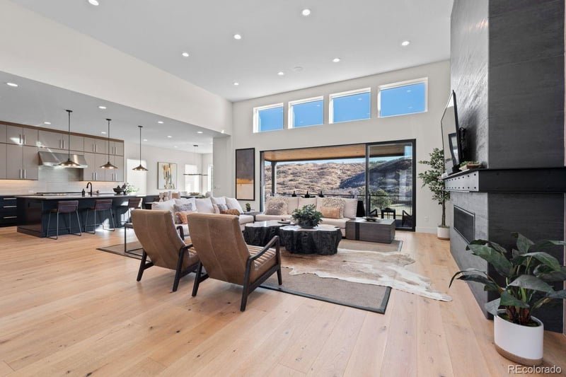 7162 Skygazer St, Castle Pines, CO 80108