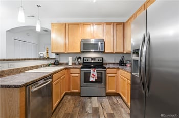 16340 Fremont Ave #6, Aurora, CO 80016