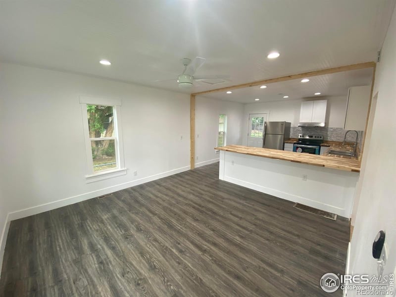 1330 7th St, Loveland, CO 80537