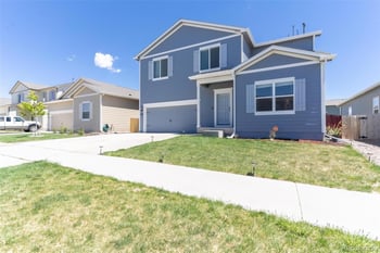 207 Zachary St, Keenesburg, CO 80643