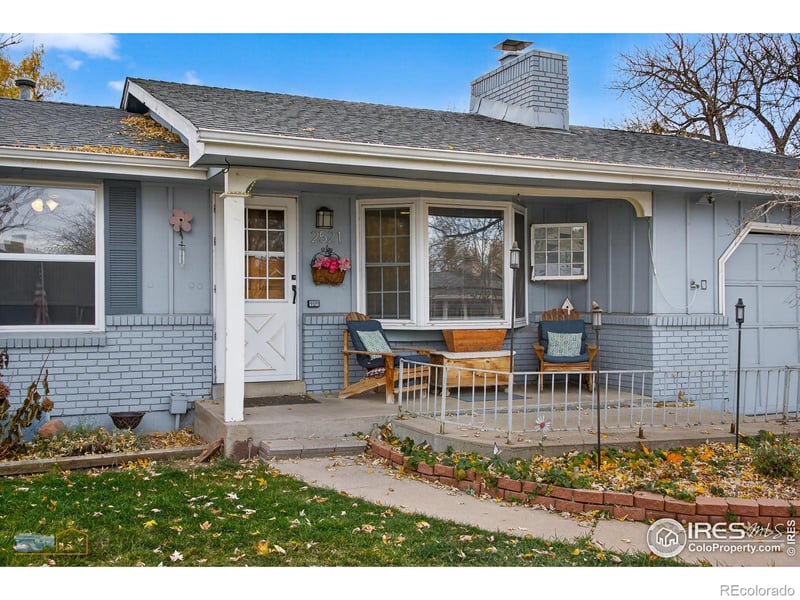 2521 Danbury Dr, Longmont, CO 80503