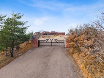 3056 Winnebago Dr, Sedalia, CO 80135