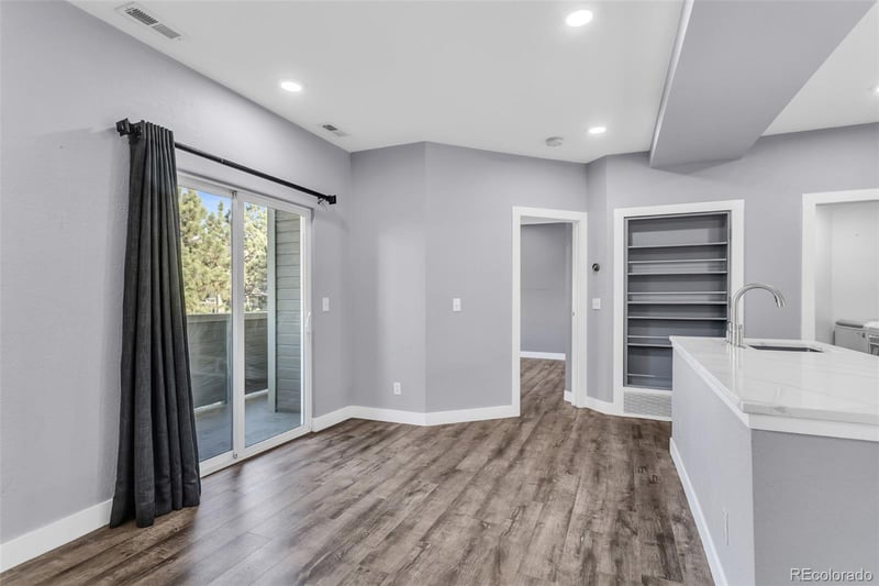 6001 Yosemite St #J208, Greenwood Village, CO 80111