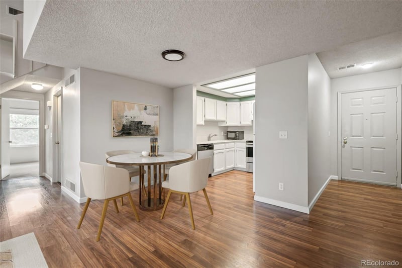 6445 Havana St #B, Englewood, CO 80111