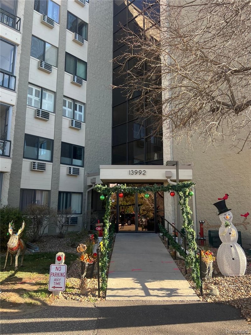13992 Marina Dr #303, Aurora, CO 80014