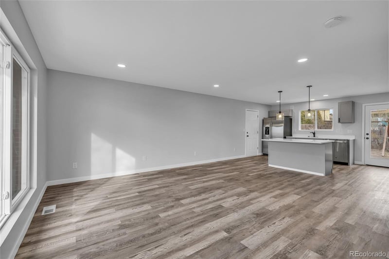 9984 Travis St, Thornton, CO 80229