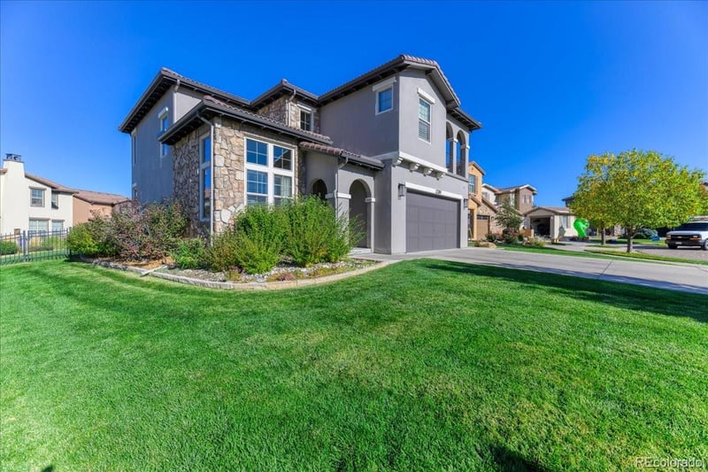 2380 S Loveland Way, Lakewood, CO 80228