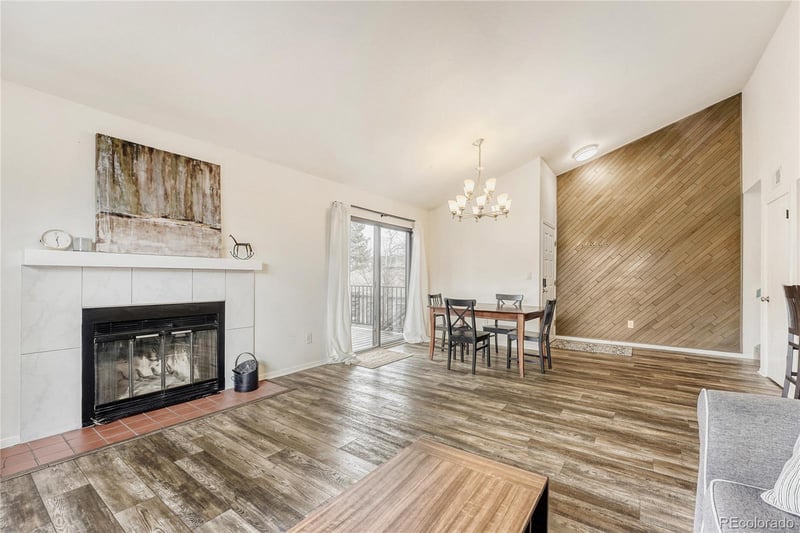 540 S Forest St #206, Denver, CO 80246