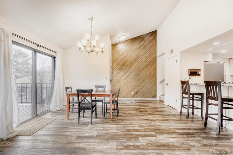540 S Forest St #206, Denver, CO 80246