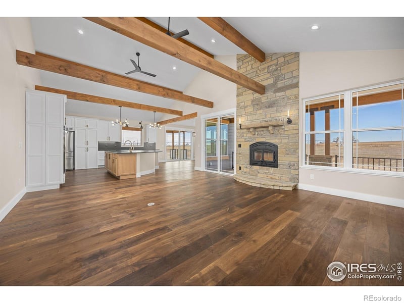 9360 Meadow Farms Dr, Milliken, CO 80543