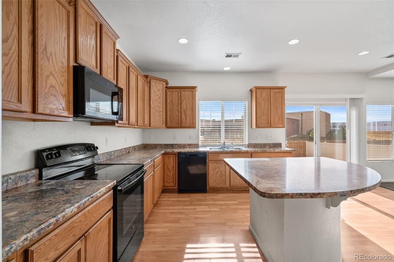 18260 44th Ave, Denver, CO 80249