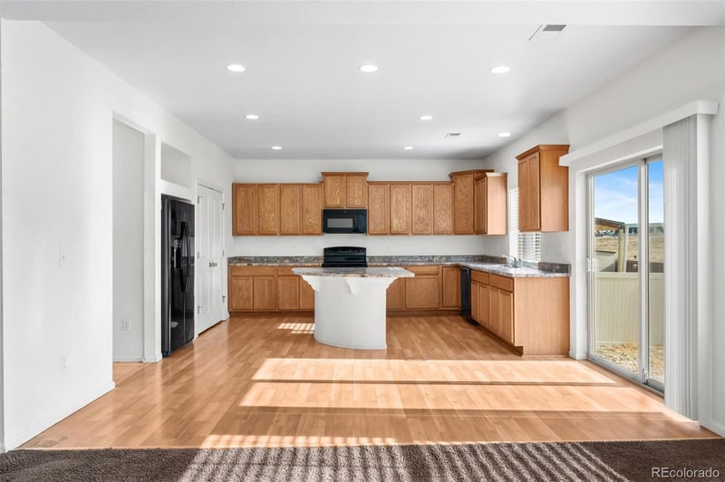18260 44th Ave, Denver, CO 80249
