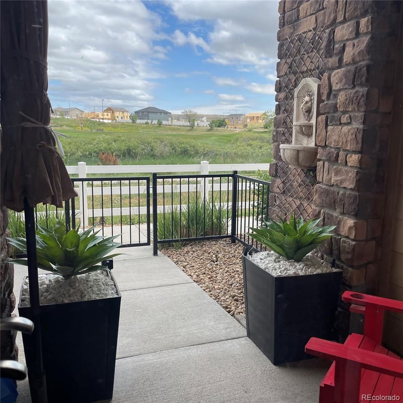 1797 Buchanan Cir, Aurora, CO 80018