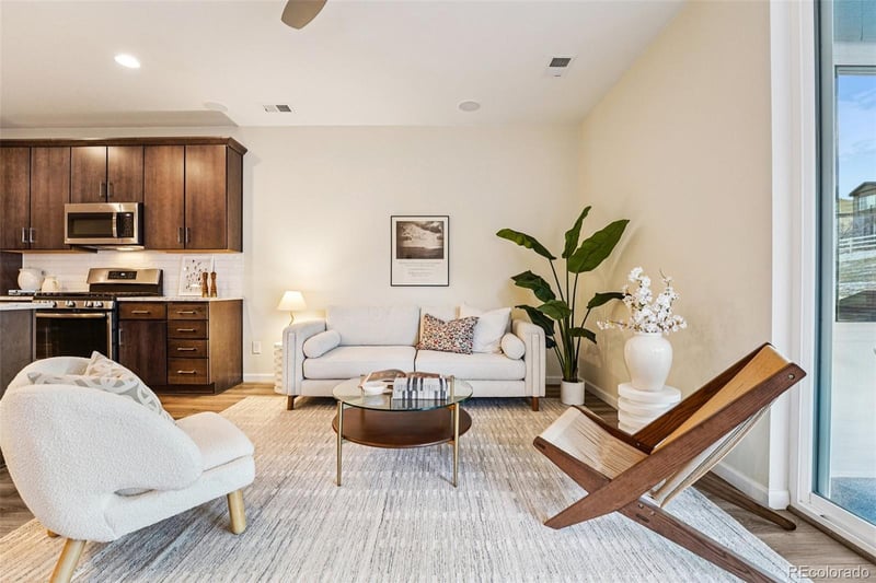 1704 Cade Ave, Castle Rock, CO 80104