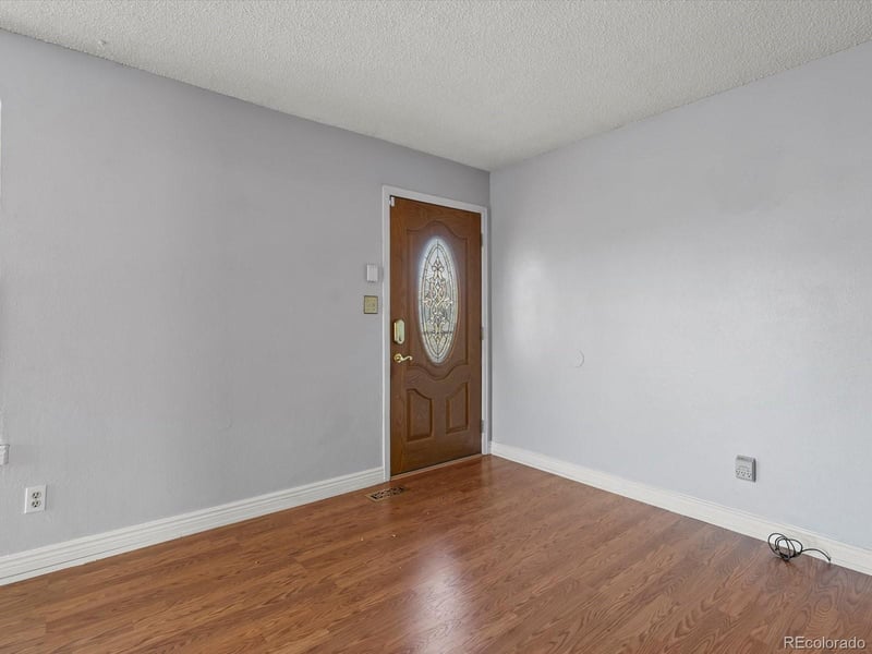 10815 Alamo Pl, Littleton, CO 80127