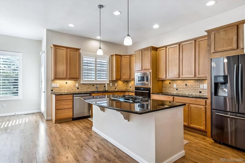 7853 Vallagio Ln, Englewood, CO 80112