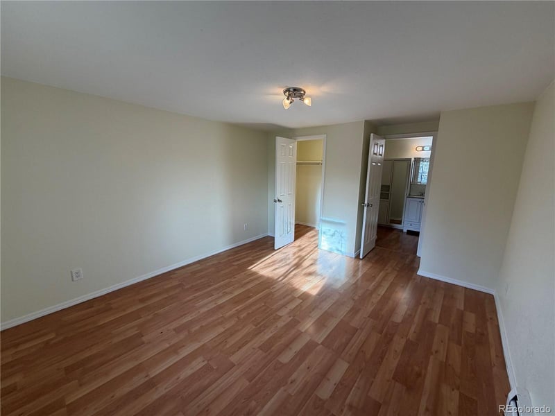 1304 S Parker Rd #258, Denver, CO 80231