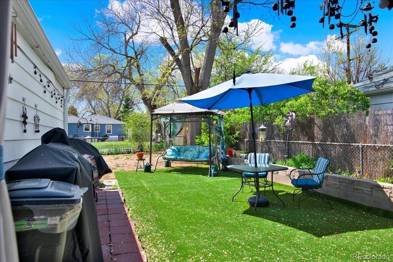 5211 Dover St, Arvada, CO 80002