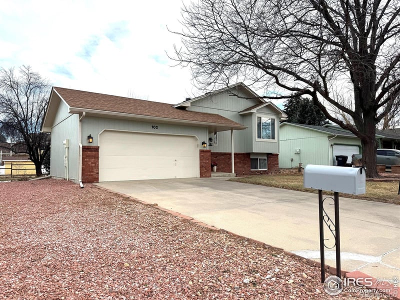 102 43rd Ave Ct, Greeley, CO 80634