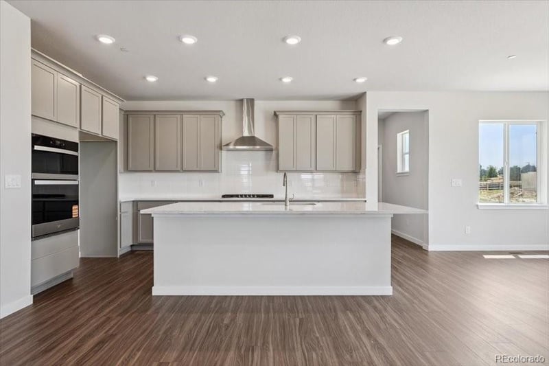 2488 Bailey Ln, Erie, CO 80026