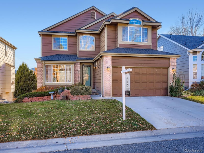 9404 Hinsdale Pl, Littleton, CO 80128