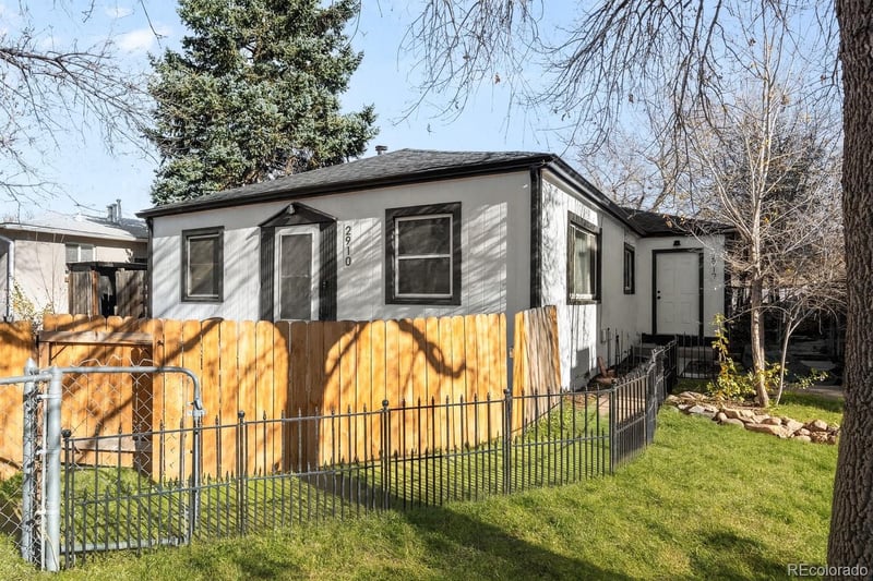 2910-2912 S Delaware St, Englewood, CO 80110