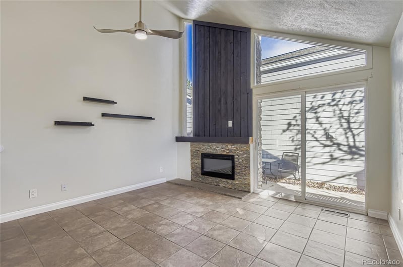 2910 Revere St, Aurora, CO 80014