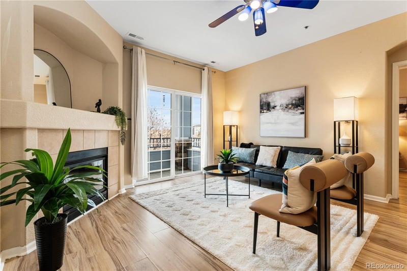 5255 Memphis St #112, Denver, CO 80239