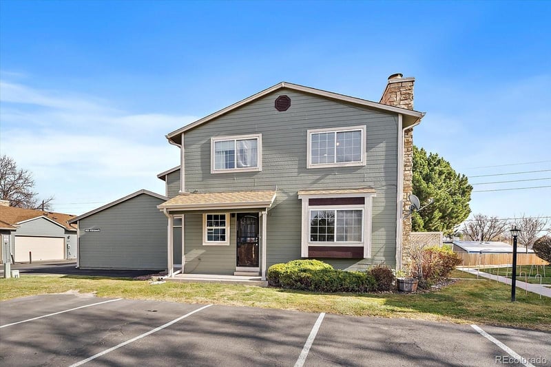 10122 Quivas St, Thornton, CO 80260