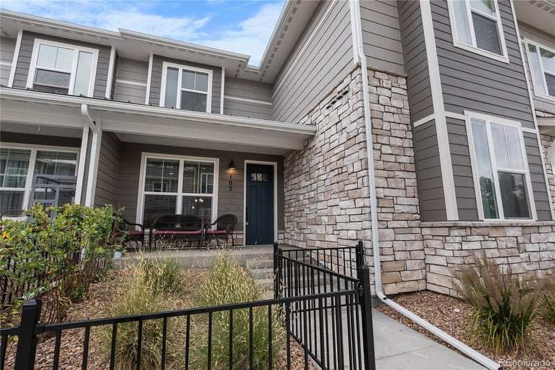 350 High Point Dr #C103, Longmont, CO 80504
