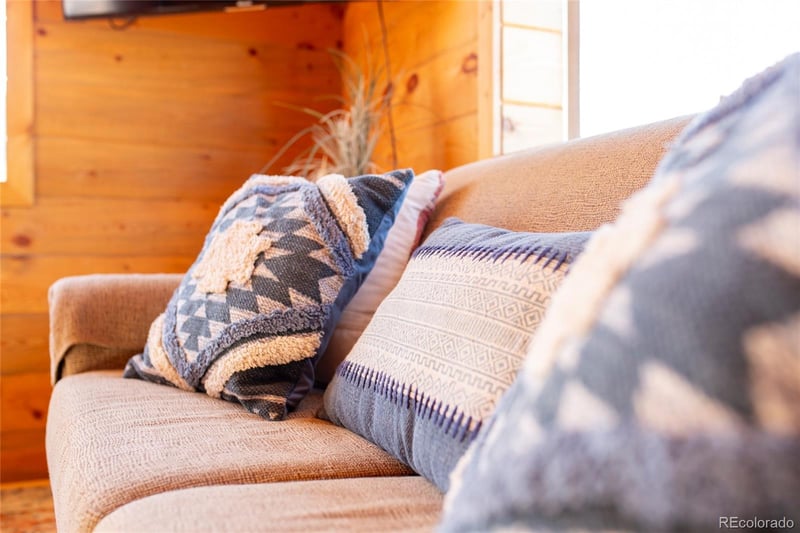 415 Ridge Dr, Creede, CO 81130